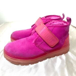 UGG Neumel Clear Chukka Boot Hot Pink Suede Wool Shearling Lined Size 8
